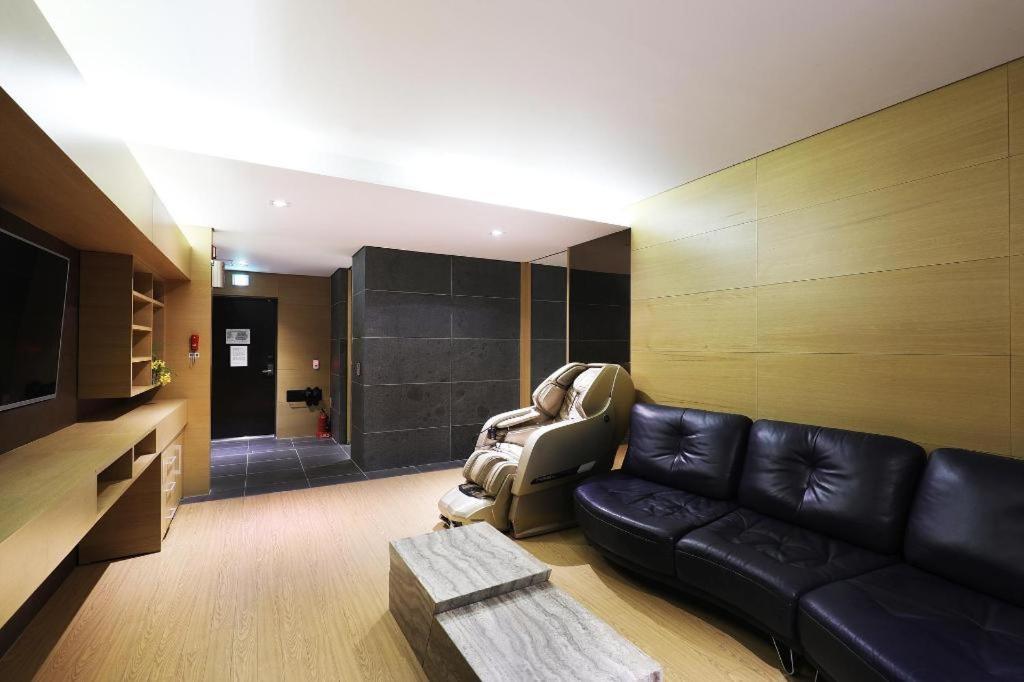 Business Design Hotel Luv Incheon Eksteriør billede