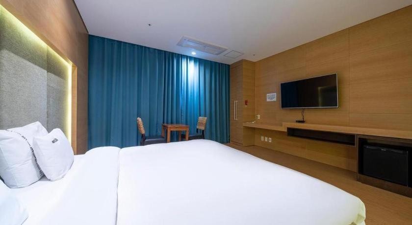 Business Design Hotel Luv Incheon Eksteriør billede