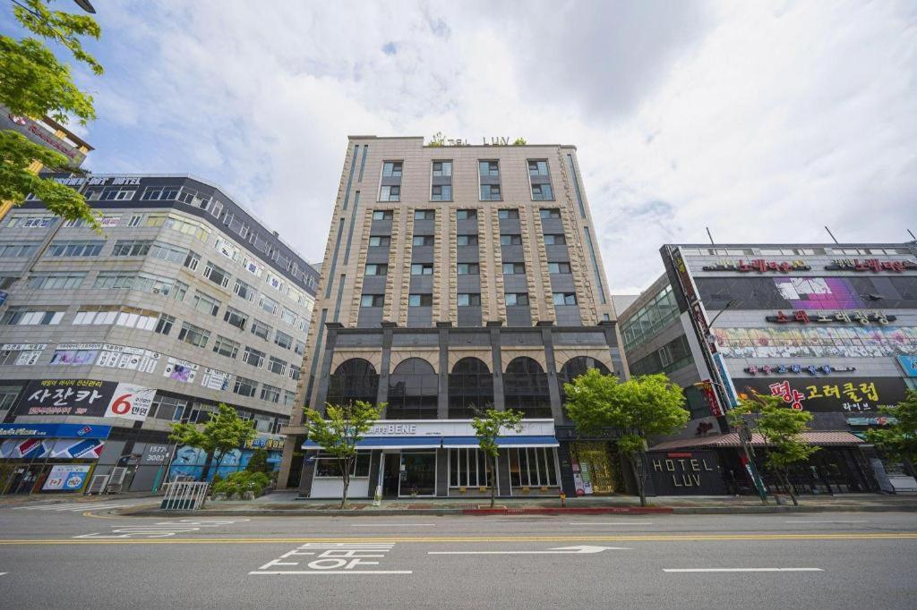 Business Design Hotel Luv Incheon Eksteriør billede