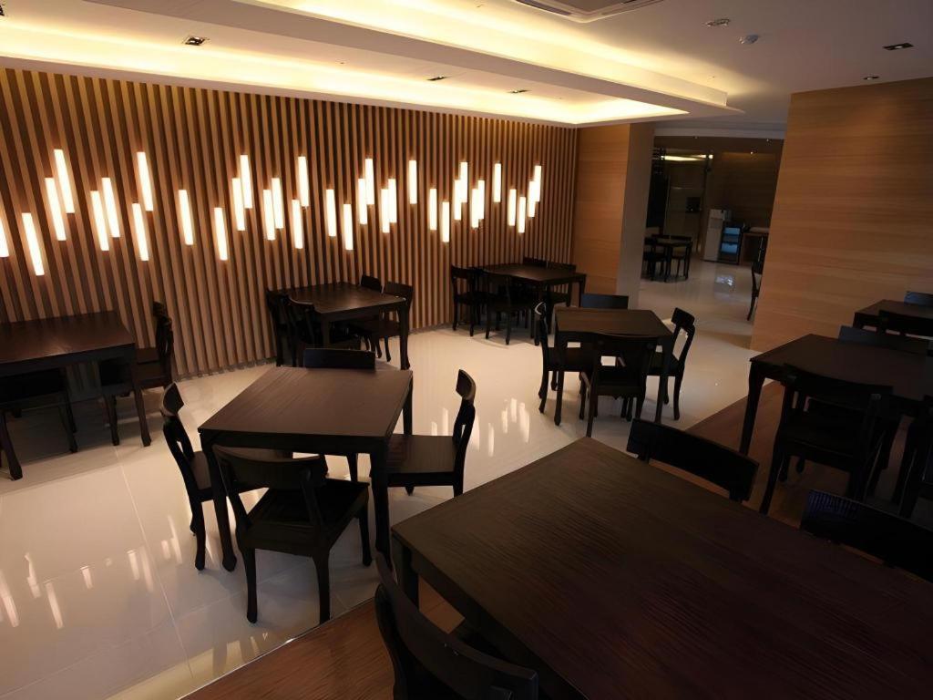 Business Design Hotel Luv Incheon Eksteriør billede